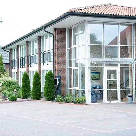 Zur Post - Economy Hotel Garrel