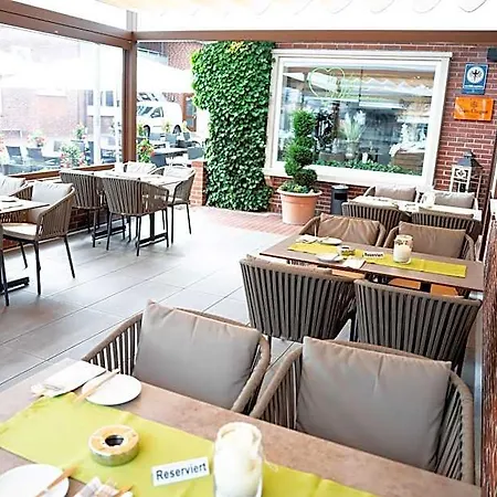 Zur Post - Economy Hotel