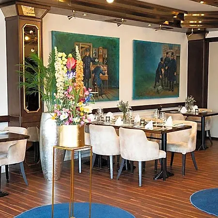 Zur Post - Economy Hotel Garrel
