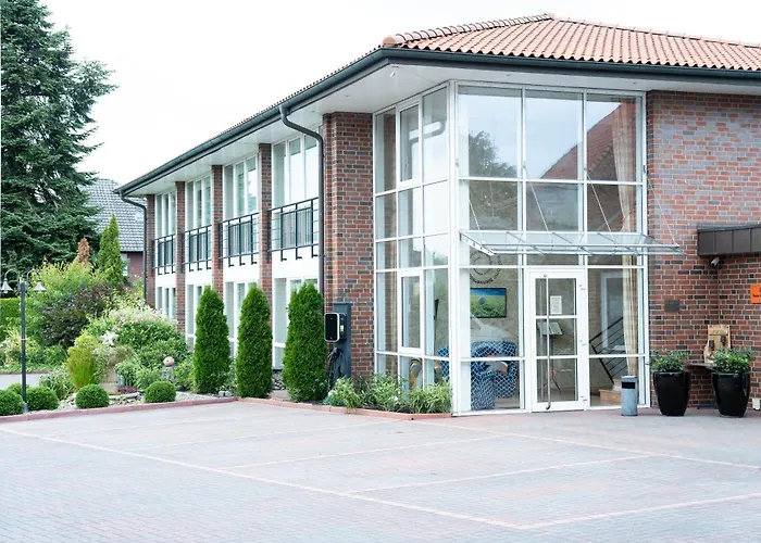 Zur Post - Economy Hotel Garrel